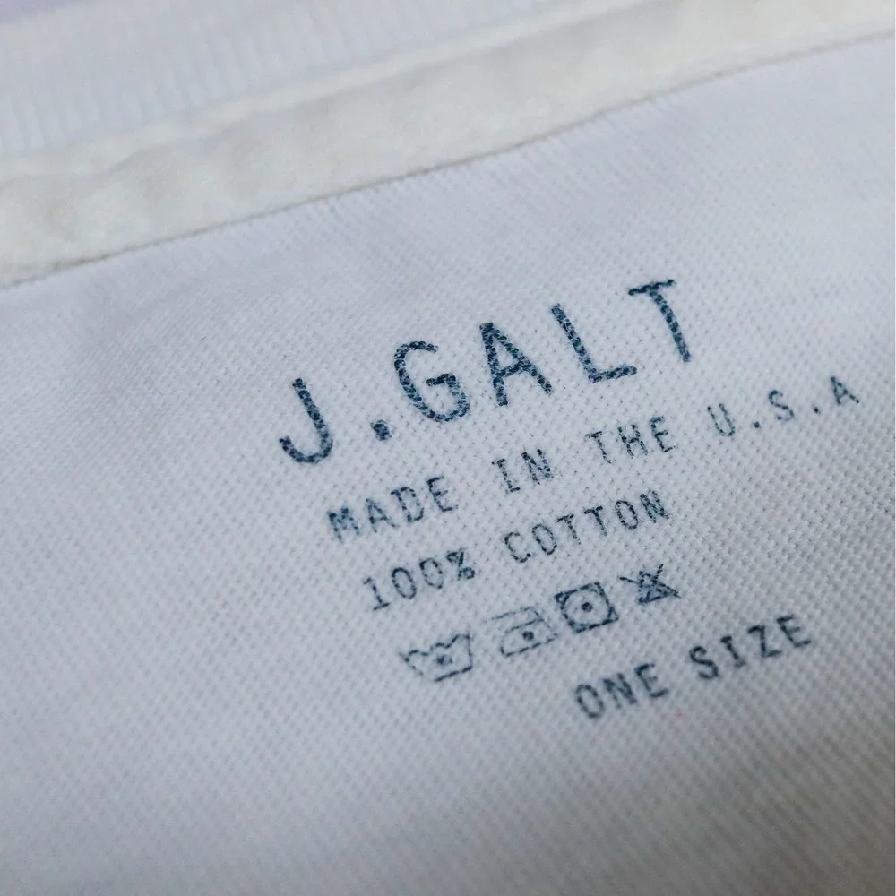 J Galt Malibu Graphic Long Sleeve Tee Women One Size White Cotton Boxy Cropped - Picture 3 of 10